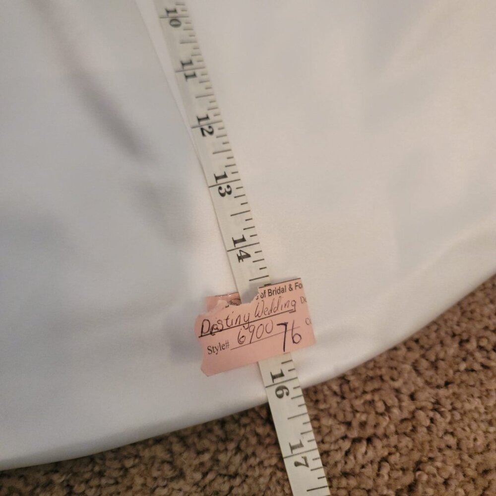 Size 18 Long A Line Wedding Dress V Neck Train Bridal Gown - Picture 9 of 16